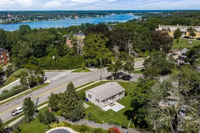 1747 Highland Avenue, Fall River, MA 02720 - Photo 11