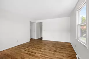 1747 Highland Ave, Fall River, MA 02720 - Photo 19