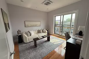 26 Pearl St, Framingham, MA 01702 - Photo 1