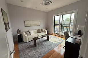 26 Pearl St, Framingham, MA 01702 - Photo 1