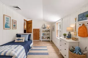 35 Walnut St, Barnstable, MA 02601 - Photo 19