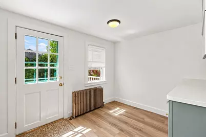 35 Walnut St, Barnstable, MA 02601 - Photo 7