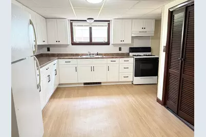 21 West Carpenter #B, Attleboro, MA 02703 - Photo 15