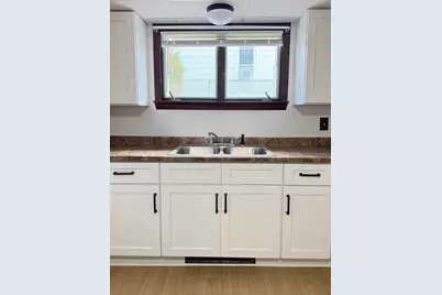 21 West Carpenter #B, Attleboro, MA 02703 - Photo 7