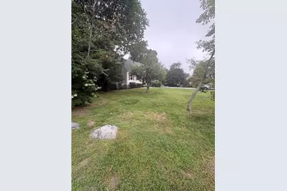 2 Fairmount Ave, Bristol, RI 02809 - Photo 21