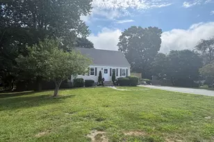2 Fairmount Ave, Bristol, RI 02809 - Photo 17