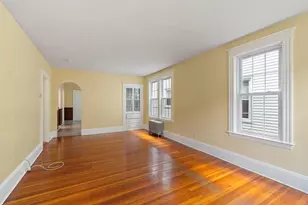9 Glover St, Salem, MA 01970 - Photo 3