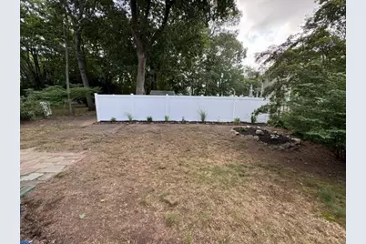 7 Globe St, Attleboro, MA 02703 - Photo 21