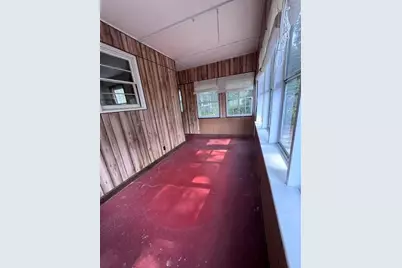 7 Globe St, Attleboro, MA 02703 - Photo 13