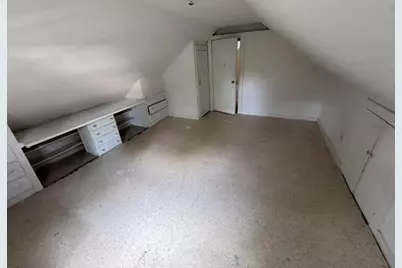 7 Globe St, Attleboro, MA 02703 - Photo 17