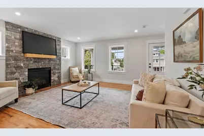 688 Westford St, Lowell, MA 01851 - Photo 19