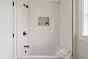 688 Westford St, Lowell, MA 01851 - Photo 33