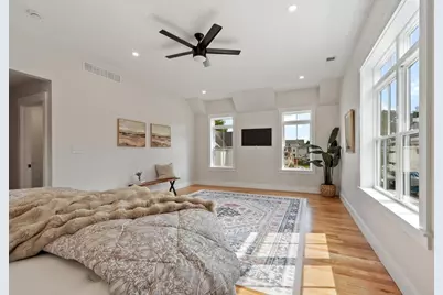 688 Westford St, Lowell, MA 01851 - Photo 27