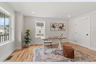 688 Westford St, Lowell, MA 01851 - Photo 25