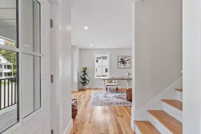 688 Westford St, Lowell, MA 01851 - Photo 23