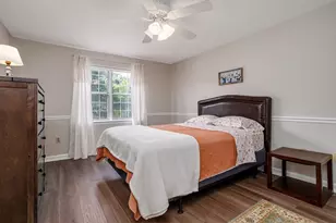 512 Ridgefield Cir, Clinton, MA 01510 - Photo 21