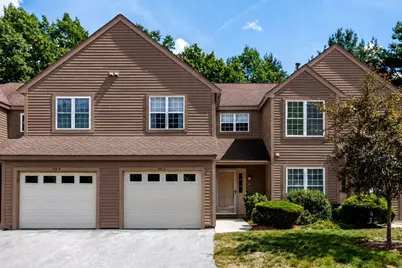 512 Ridgefield Cir #C, Clinton, MA 01510 - Photo 1