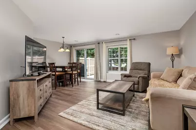512 Ridgefield Cir #C, Clinton, MA 01510 - Photo 11