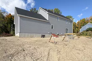 232 W Townsend Rd, Lunenburg, MA 01462 - Photo 27