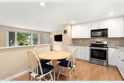 25 Glen Drive, Peabody, MA 01960 - Photo 15