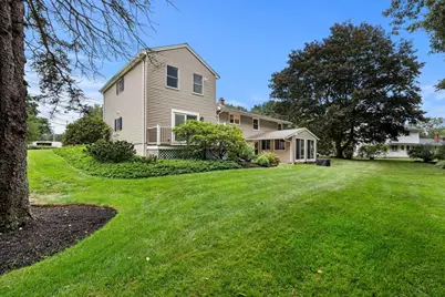25 Glen Drive, Peabody, MA 01960 - Photo 5