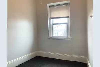 41 Monmouth St #3, Boston, MA 02128 - Photo 5