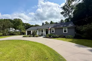335 South St, Wrentham, MA 02093 - Photo 21
