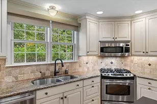 33 Pine Arden Dr, West Boylston, MA 01583 - Photo 5