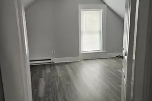 47 Arlington St, Fitchburg, MA 01420 - Photo 9