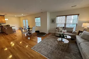 8 Grant St, Natick, MA 01760 - Photo 3