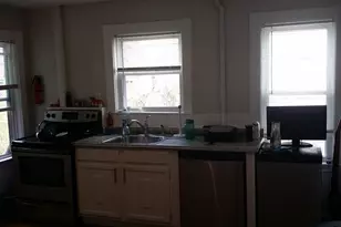 14 Beach St, Quincy, MA 02170 - Photo 5
