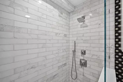 446 Commercial Street #2, Provincetown, MA 02657 - Photo 21