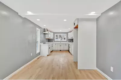 43 1/2 6th Avenue, Haverhill, MA 01830 - Photo 5