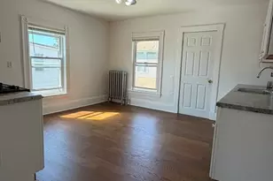 22 Porter St, Malden, MA 02148 - Photo 7