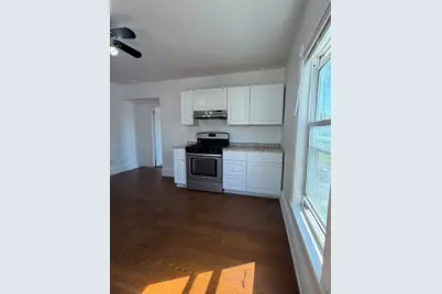 22 Porter St #2, Malden, MA 02148 - Photo 5