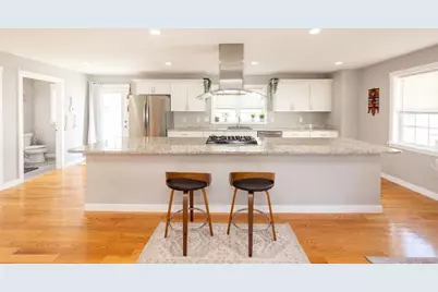 18 Craftsman #16, Grafton, MA 01560 - Photo 5