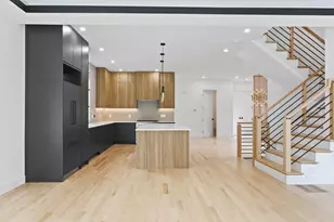 323 Nevada, Newton, MA 02460 - Photo 3