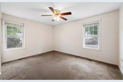 15 Wasilla Dr, Worcester, MA 01604 - Photo 15