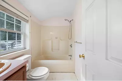 15 Wasilla Dr, Worcester, MA 01604 - Photo 19