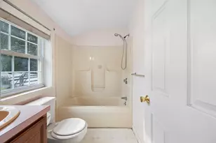15 Wasilla Dr, Worcester, MA 01604 - Photo 19