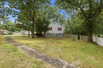 27 Forest Park Ave, Billerica, MA 01862 - Photo 25