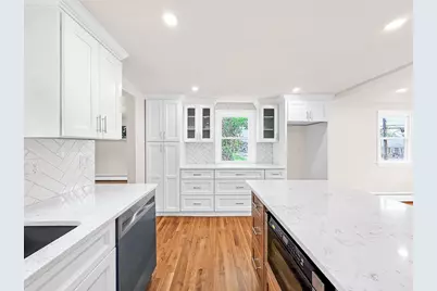 151 Dartmouth St, Lynn, MA 01904 - Photo 13