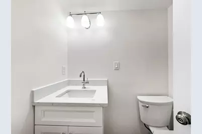 151 Dartmouth St, Lynn, MA 01904 - Photo 37