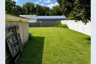 711 Newbury St, Springfield, MA 01104 - Photo 5