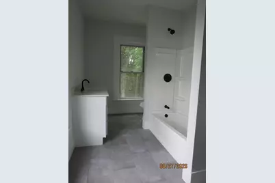 51 Grove Avenue, Leominster, MA 01453 - Photo 29