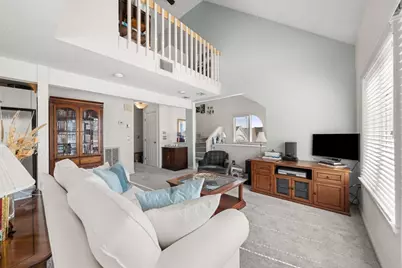 432 Humphrey St #16, Swampscott, MA 01907 - Photo 7