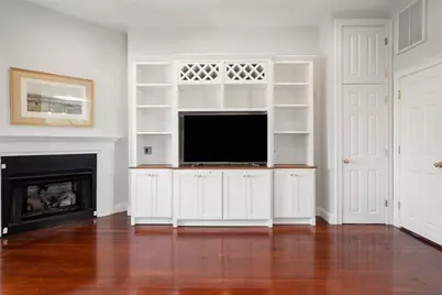 54 Monument Ave #5, Boston, MA 02129 - Photo 7