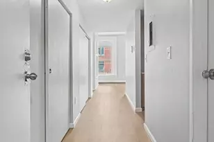 164 High St, Holyoke, MA 01040 - Photo 5