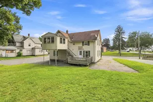 255 Center St, Ludlow, MA 01056 - Photo 37