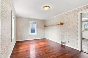 255 Center St, Ludlow, MA 01056 - Photo 5